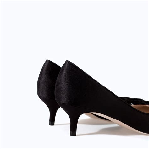 black kitten heels zara.